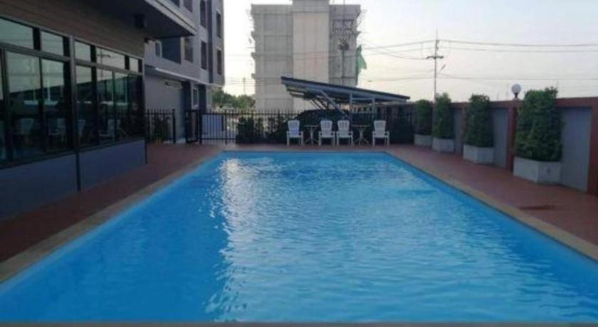 Pj Place Chachoengsao Exteriör bild