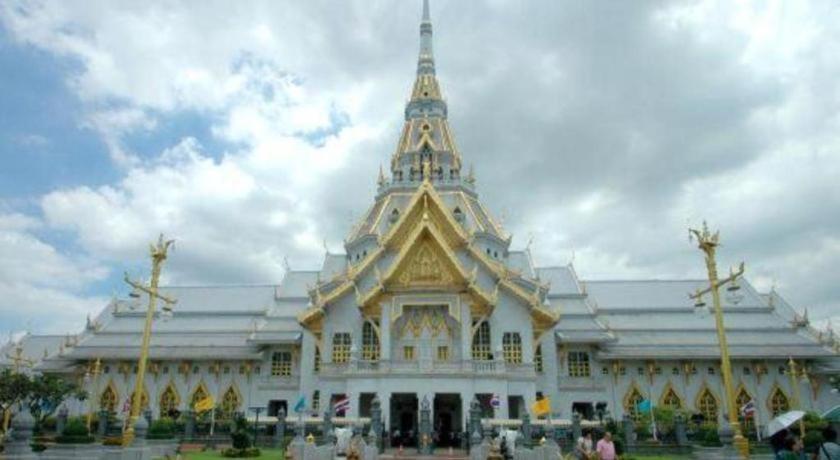 Pj Place Chachoengsao Exteriör bild